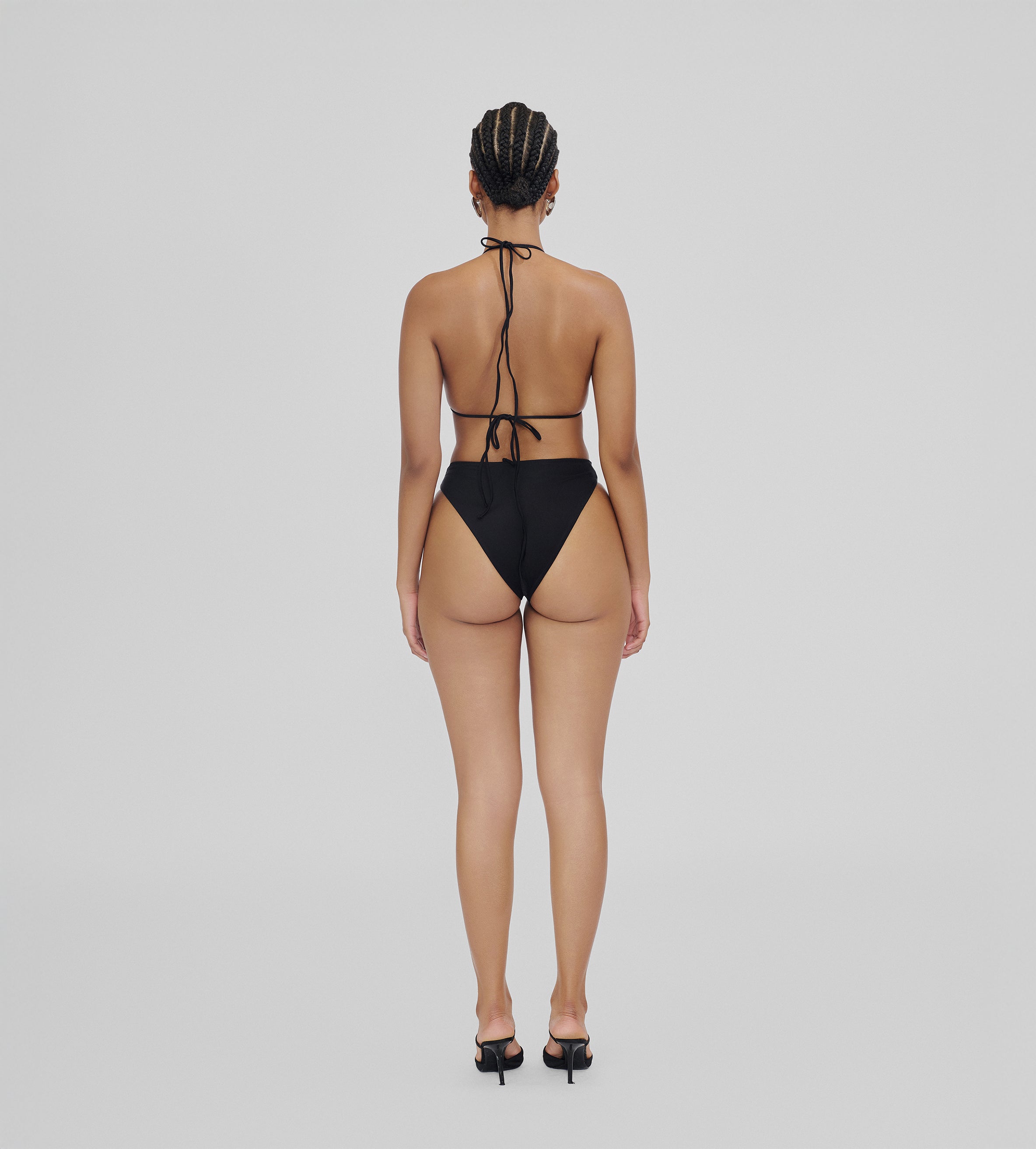 Traje de baño de dos piezas Malanga Negro Maygel Coronel posterior