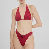 Traje de baño de dos piezas Malanga Carmesi Maygel Coronel de cerca